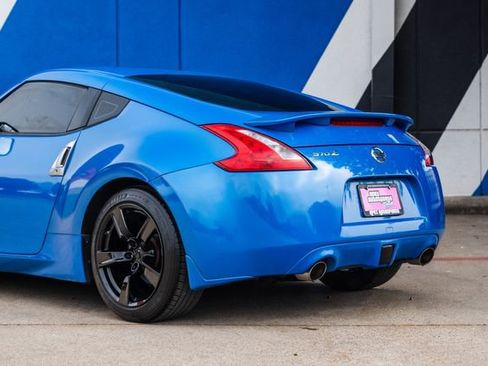 Used 2009 Nissan 370Z Coupe image 40