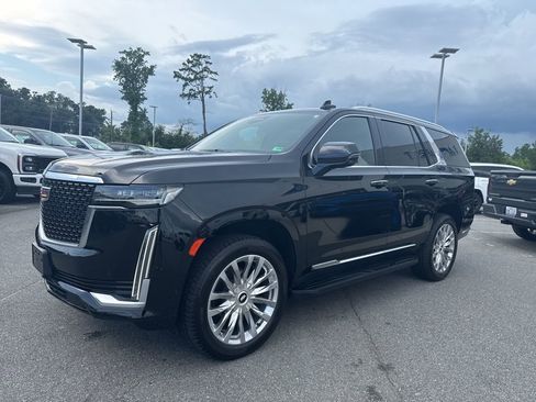 Used 2021 Cadillac Escalade Premium Luxury image 7