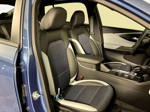 New 2026 Buick Envista Preferred w/ Advanced Safety Package image 11