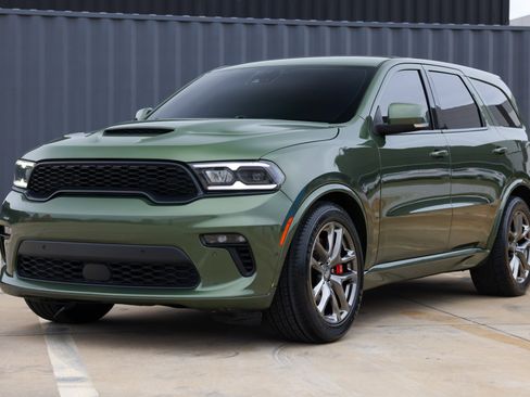 Used 2022 Dodge Durango SRT w/ Technology Group image 4