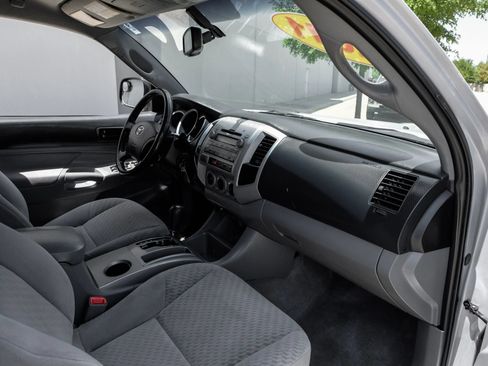 Used 2011 Toyota Tacoma 4x4 Double Cab w/ SR5 Pkg #2 image 20