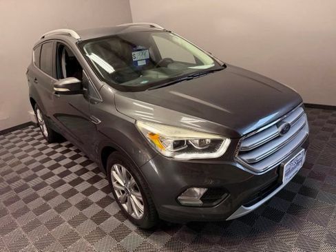 Used 2018 Ford Escape Titanium FWD image 2