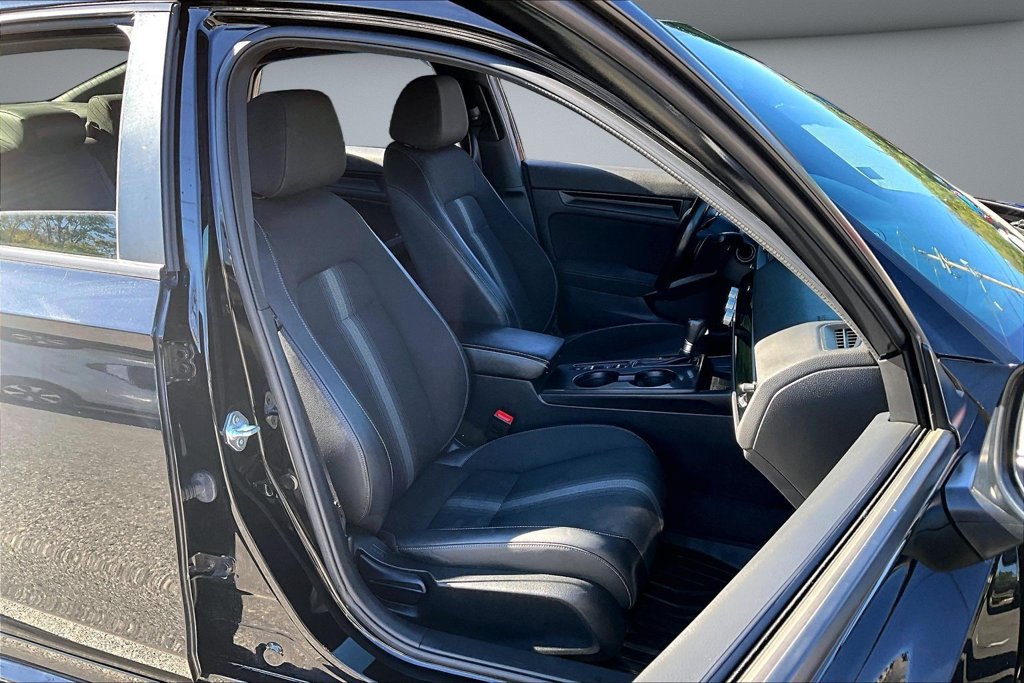 Used 2023 Honda Civic Sport image 29