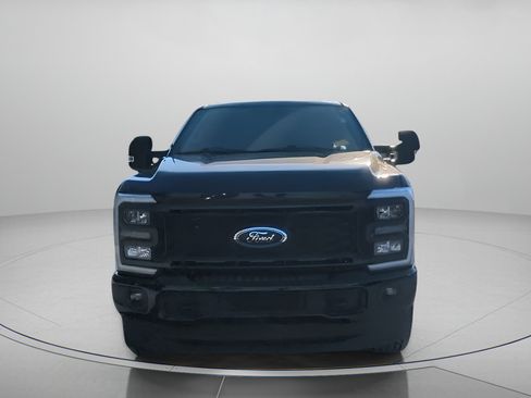 Certified 2024 Ford F250 XL w/ STX Appearance Package image 4