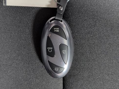 New 2026 Hyundai Tucson SE image 25