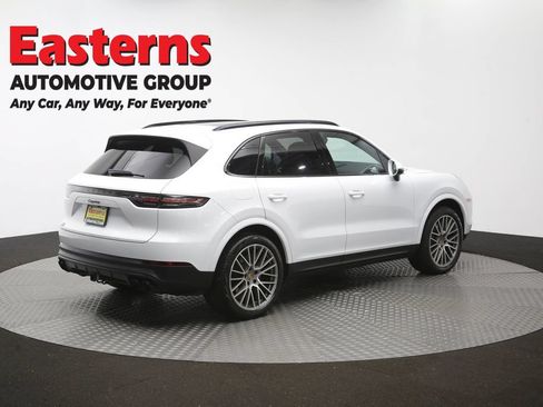 Used 2023 Porsche Cayenne Platinum Edition AWD/4WD image 49