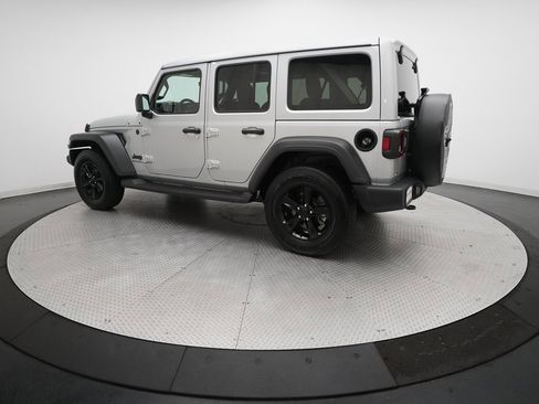 Used 2023 Jeep Wrangler Sport image 12