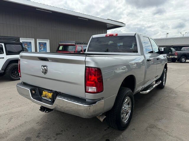 Used 2015 RAM 2500 Tradesman w/ Chrome Appearance Group AWD/4WD image 5