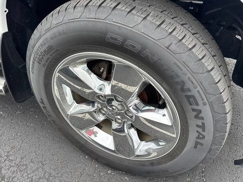 Used 2017 RAM 1500 Big Horn AWD/4WD image 5