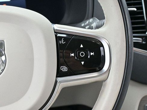 Used 2023 Volvo XC90 B6 Plus w/ Protection Package Premier AWD/4WD image 20
