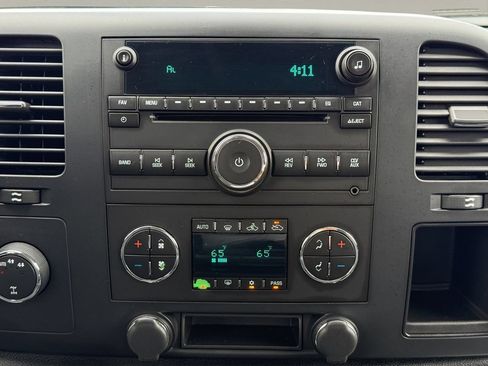 Used 2008 GMC Sierra 1500 SLE AWD/4WD image 16