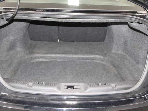 Used 2017 Ford Taurus SEL AWD/4WD image 14