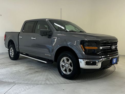 Certified 2024 Ford F150 XLT w/ Mobile Office Package image 6