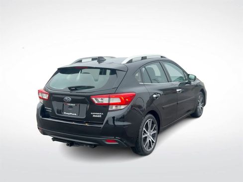 Used 2017 Subaru Impreza 2.0i Limited image 8