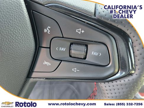 Used 2024 Chevrolet Trax RS FWD image 21