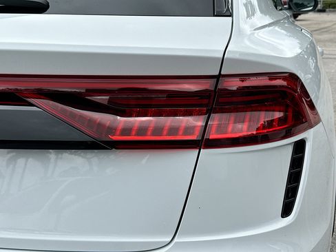 Used 2024 Audi RS Q8 w/ Black Optic Package AWD/4WD image 33