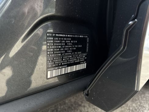 New 2026 Volkswagen Tiguan SE R-Line image 35