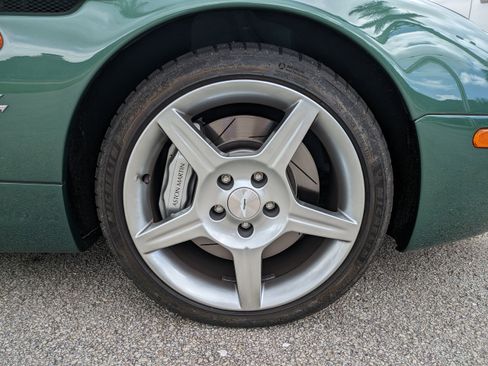 Used 2003 Aston Martin DB7 Vantage RWD image 12