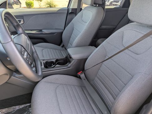 Certified 2025 Kia K4 EX FWD image 25