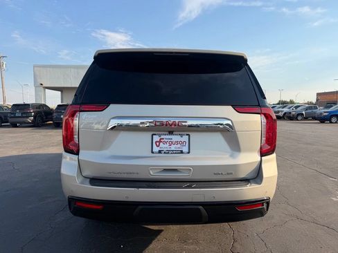 Used 2022 GMC Yukon SLE AWD/4WD image 14