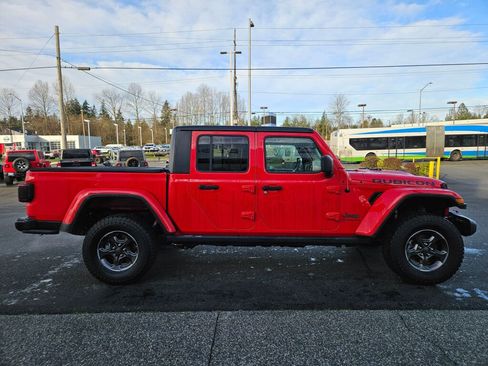 Used 2020 Jeep Gladiator Rubicon image 6