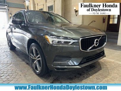 Used 2018 Volvo XC60 T5 Momentum w/ Vision Package