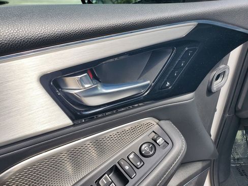 Used 2023 Acura MDX SH-AWD image 23