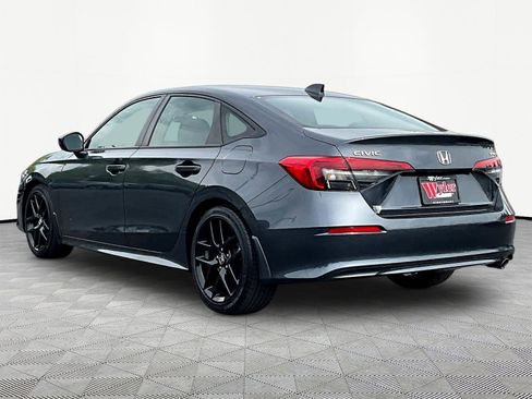 Used 2024 Honda Civic Sport image 4