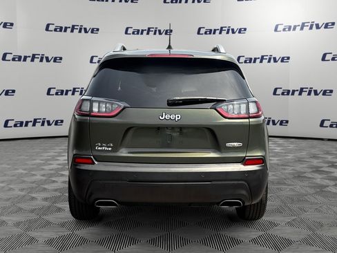 Used 2019 Jeep Cherokee Latitude Plus w/ Cold Weather Group AWD/4WD image 4