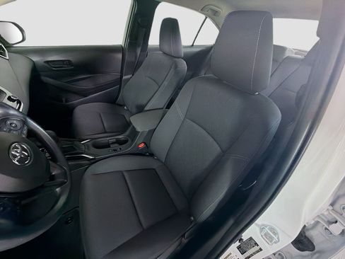 Used 2024 Toyota Corolla LE FWD image 13