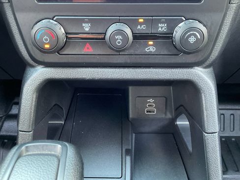 Used 2025 Ford Ranger XL w/ Trailer Tow Package AWD/4WD image 25