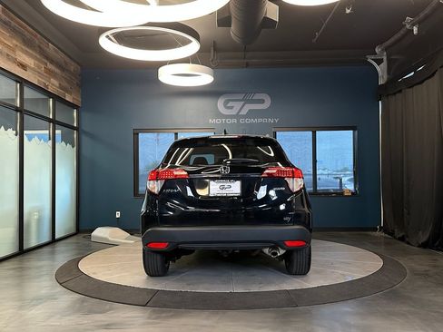Used 2022 Honda HR-V EX image 4
