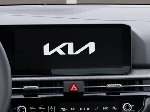 New 2026 Kia Sportage EX AWD/4WD image 20