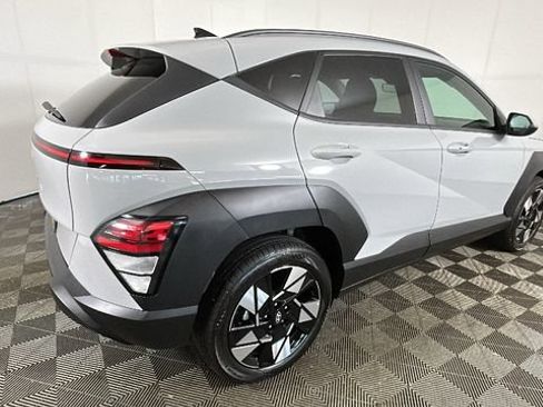 Certified 2025 Hyundai Kona SEL FWD image 2