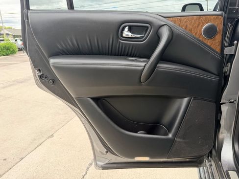 Used 2017 INFINITI QX80 2WD image 27