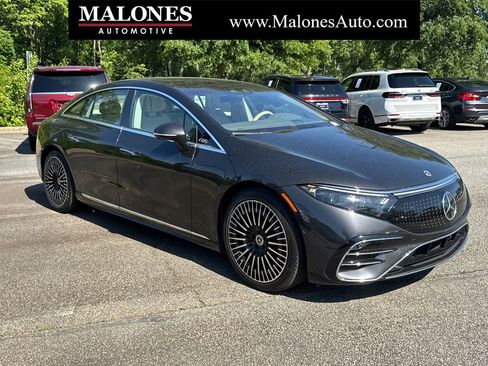Used 2023 Mercedes-Benz EQS 580 4MATIC Sedan w/ Executive Rear Seat Package image 1