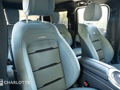 Used 2025 Mercedes-Benz G 63 AMG 4MATIC image 30