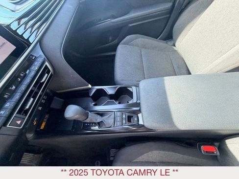 Used 2025 Toyota Camry LE image 16