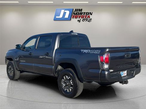 Used 2020 Toyota Tacoma TRD Off-Road image 7