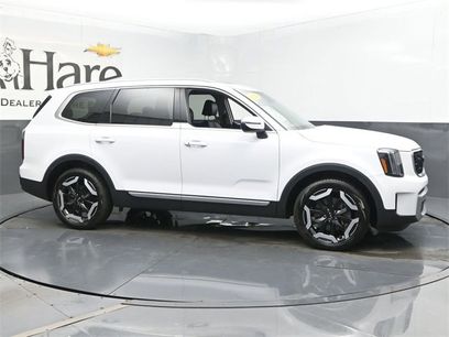 Used 2024 Kia Telluride EX