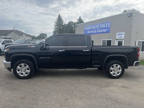 Used 2022 Chevrolet Silverado 2500 LTZ w/ LTZ Plus Package AWD/4WD image 1