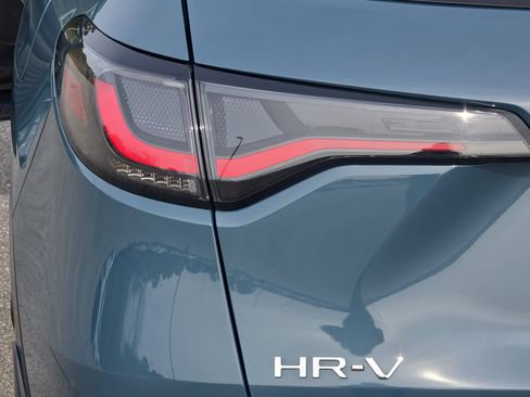 Certified 2026 Honda HR-V EX-L image 30