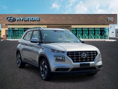 Used 2023 Hyundai Venue SEL