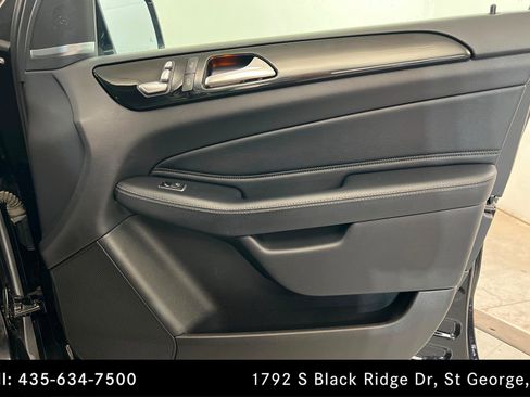 Used 2019 Mercedes-Benz GLE 400 4MATIC w/ Premium 1 Package image 23