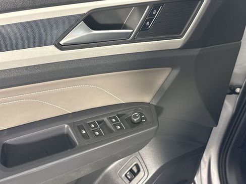 Used 2021 Volkswagen Atlas Cross Sport SEL R-Line image 15