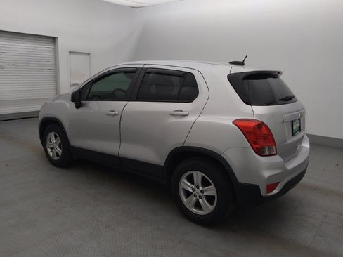 Used 2020 Chevrolet Trax LS w/ Tint and Cruise Package FWD image 3