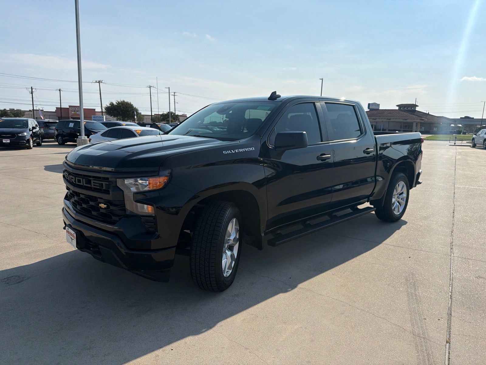 Used 2024 Chevrolet Silverado 1500 Custom RWD image 3