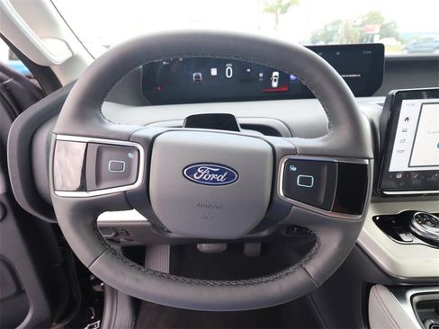 New 2025 Ford Expedition Max Active image 19