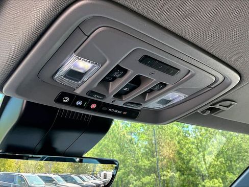 Used 2024 Chevrolet Silverado 2500 LTZ w/ LTZ Plus Package image 37