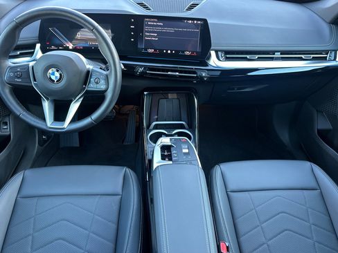 Used 2025 BMW X1 xDrive28i w/ Convenience Package image 17